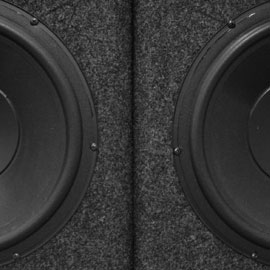 ploYnk Powered Speaker Cable Type Thumbnail